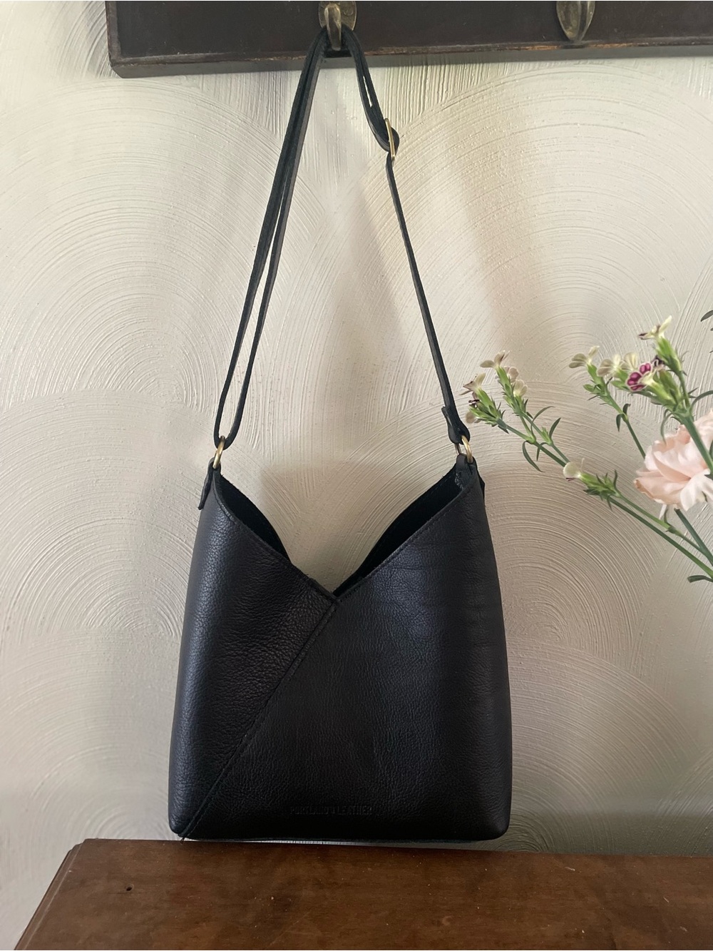 Portland Leather Goods -  Naomi Pebbled Black Shoulder Bag - Women